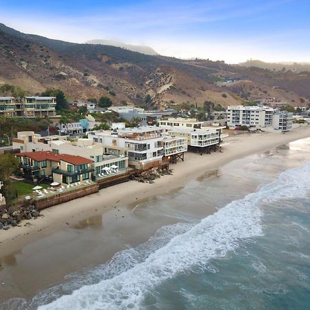 Malibu Sand Carbon Beach Suites Kültér fotó