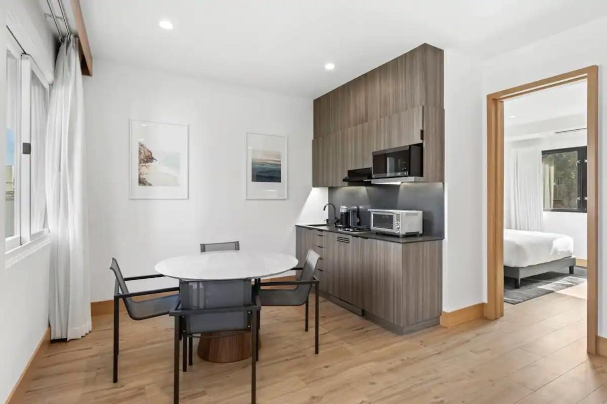 Malibu Sand Carbon Beach Suites Kültér fotó