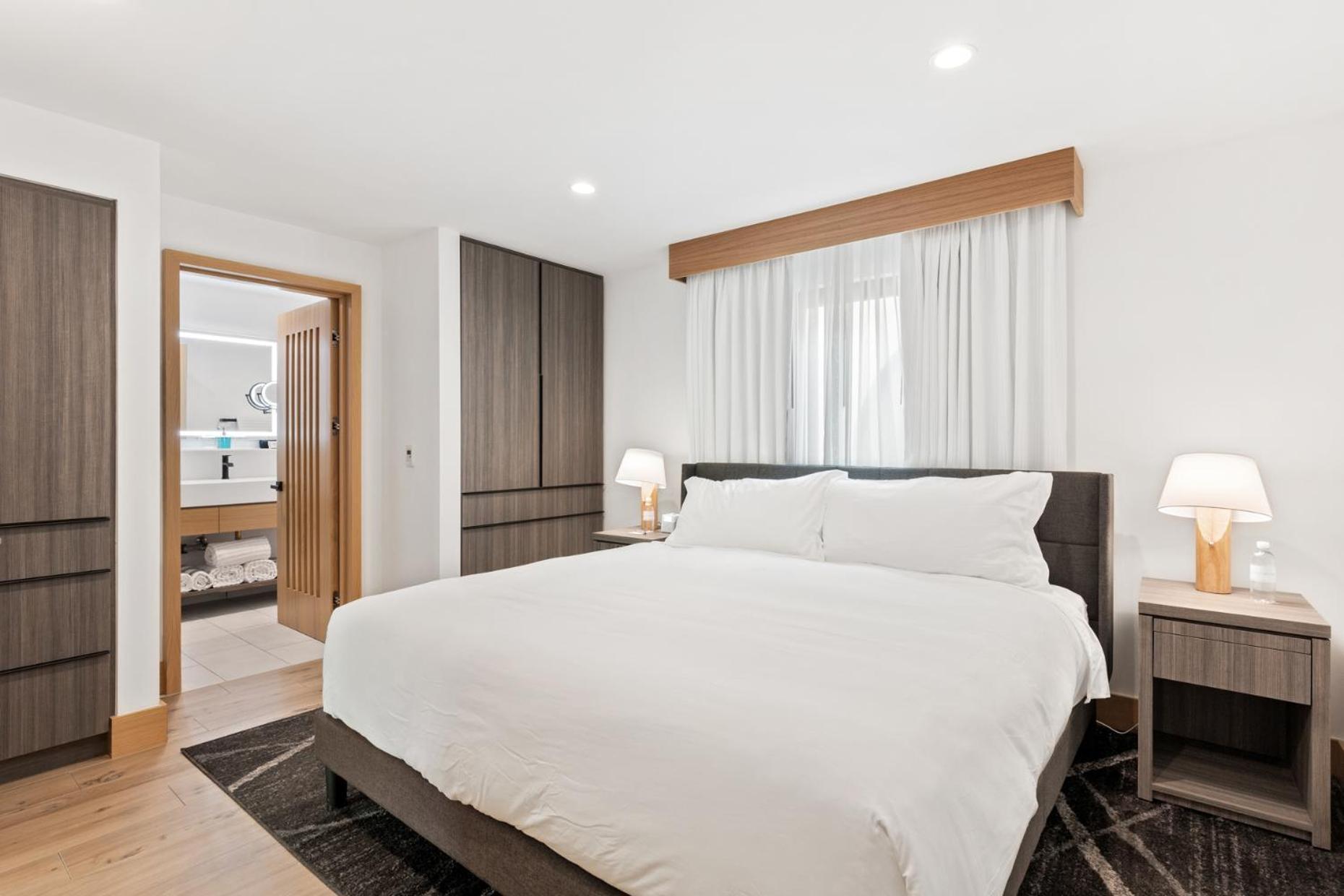 Malibu Sand Carbon Beach Suites Kültér fotó