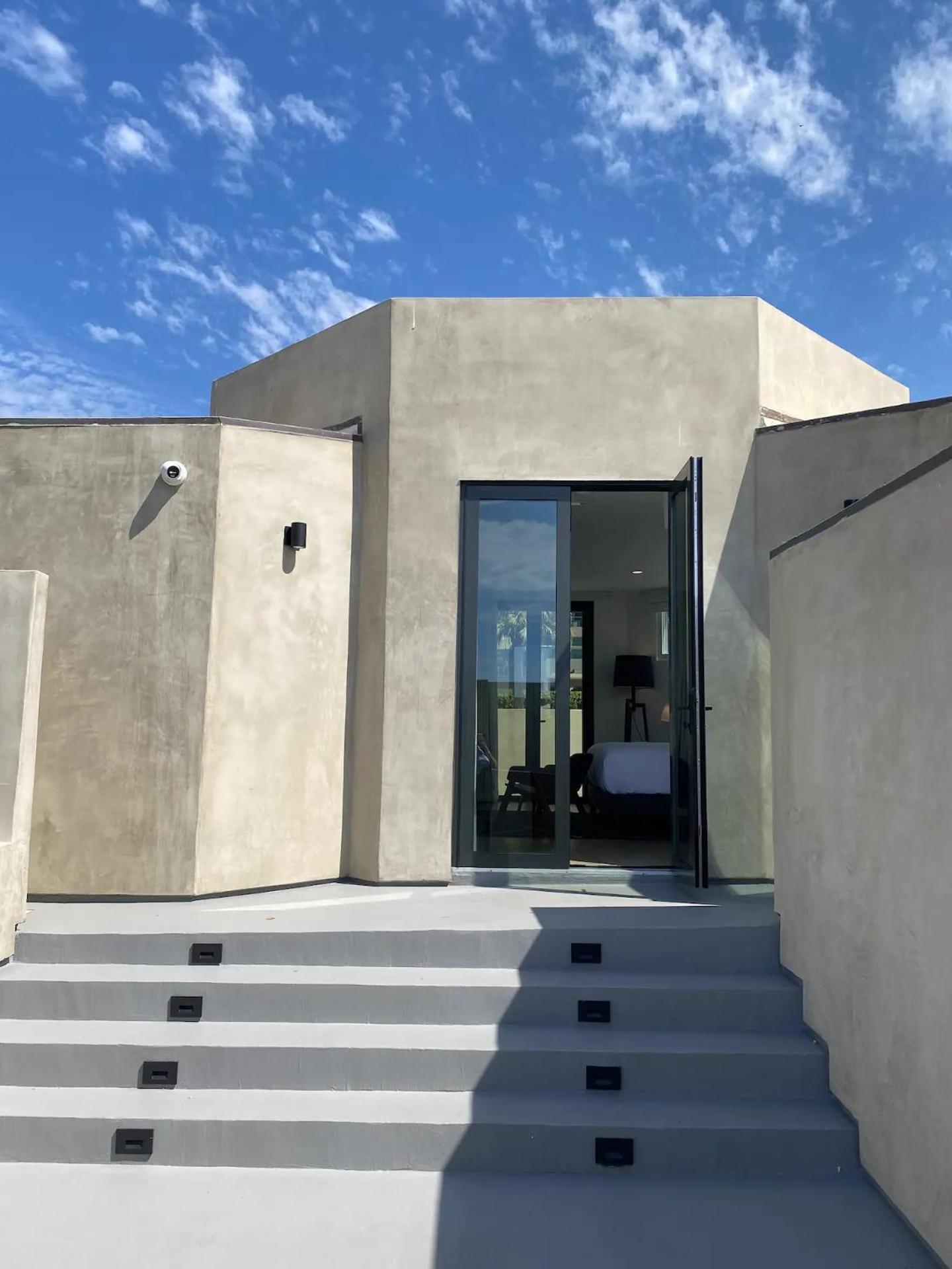 Malibu Sand Carbon Beach Suites Kültér fotó