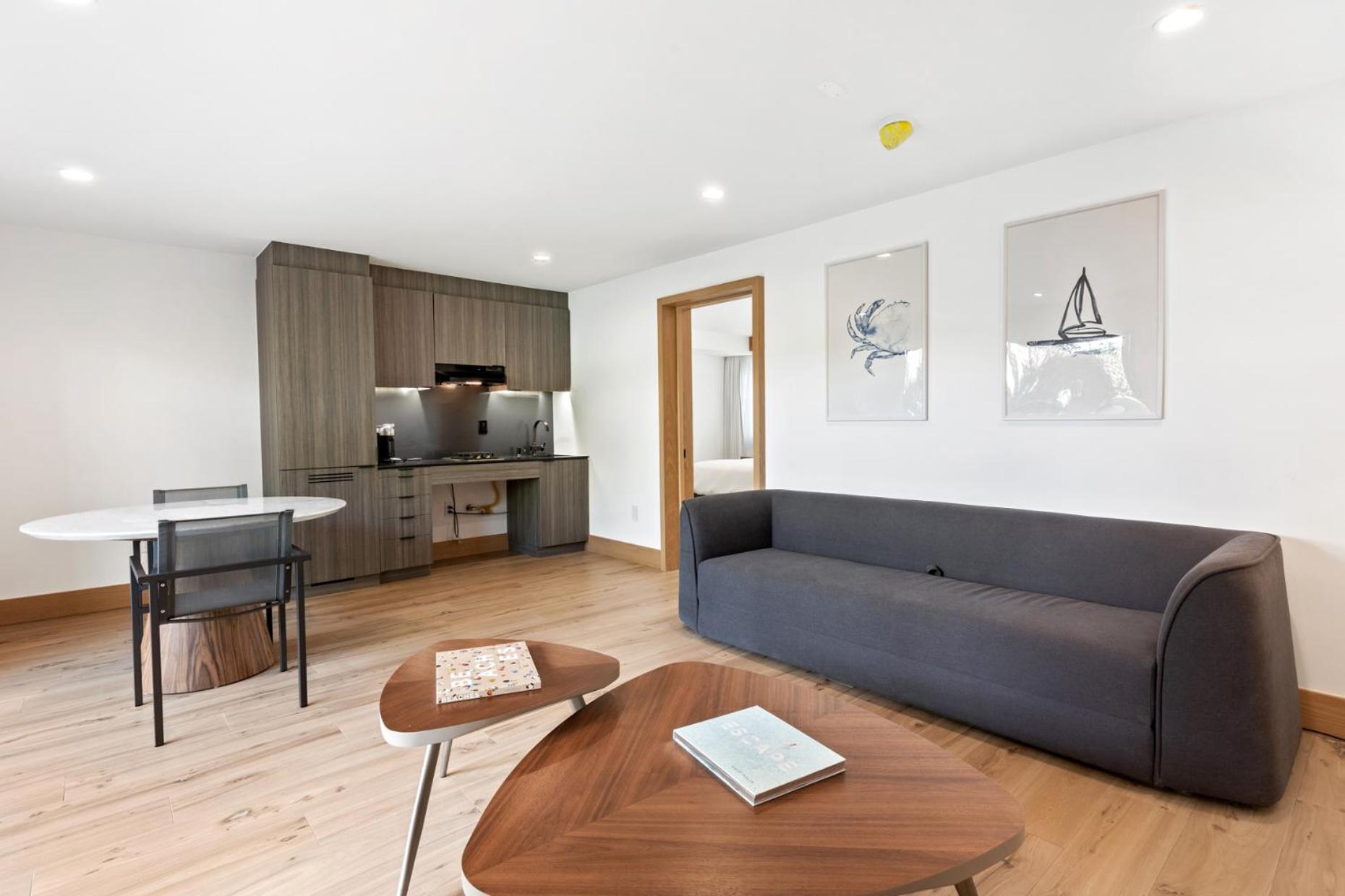 Malibu Sand Carbon Beach Suites Kültér fotó
